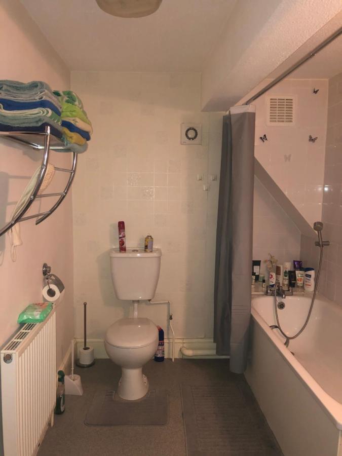 Apartamento Single Large Room Hastings Exterior foto